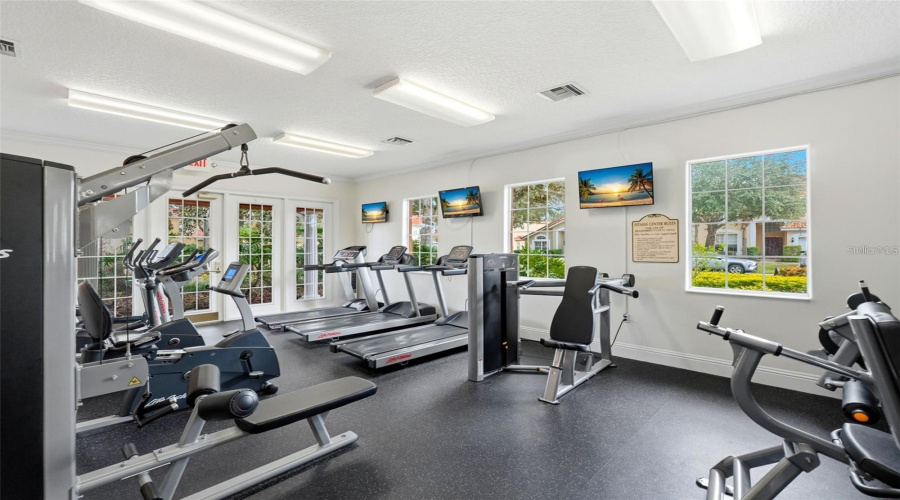 DAVENPORT, Florida 33897, 5 Bedrooms Bedrooms, ,4 BathroomsBathrooms,Residential,For Sale,HYPOLITA,0,MFRO6382996