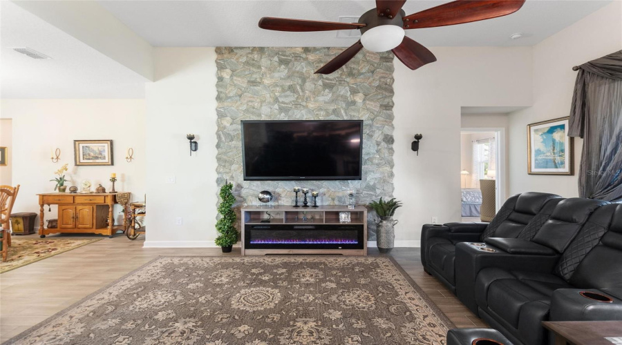 DAVENPORT, Florida 33896, 4 Bedrooms Bedrooms, ,3 BathroomsBathrooms,Residential,For Sale,CROQUET,0,MFRS5144107