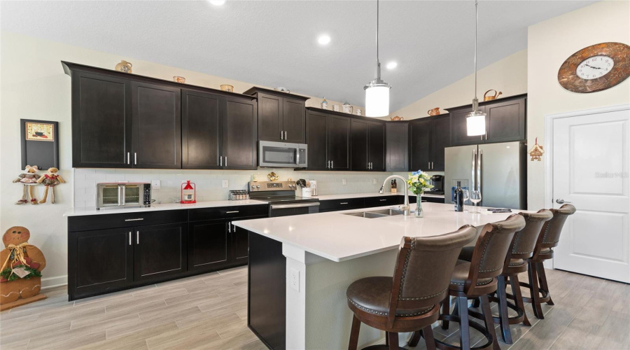 DAVENPORT, Florida 33896, 4 Bedrooms Bedrooms, ,3 BathroomsBathrooms,Residential,For Sale,CROQUET,0,MFRS5144107