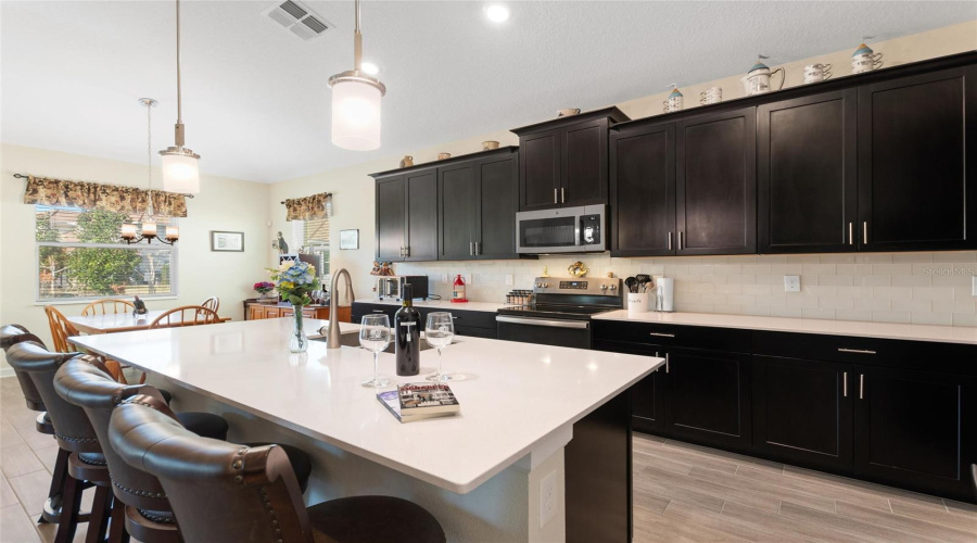 DAVENPORT, Florida 33896, 4 Bedrooms Bedrooms, ,3 BathroomsBathrooms,Residential,For Sale,CROQUET,0,MFRS5144107