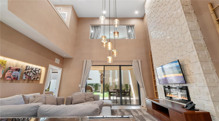 KISSIMMEE, Florida 34747, 4 Bedrooms Bedrooms, ,4 BathroomsBathrooms,Residential,For Sale,BROOKLYN,0,MFRO6362219