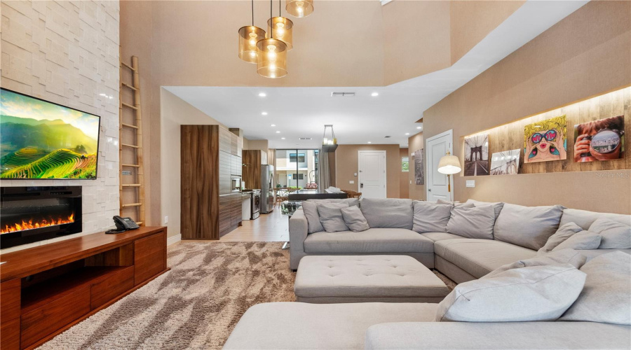 KISSIMMEE, Florida 34747, 4 Bedrooms Bedrooms, ,4 BathroomsBathrooms,Residential,For Sale,BROOKLYN,0,MFRO6362219