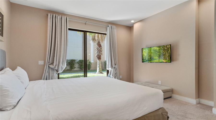 KISSIMMEE, Florida 34747, 4 Bedrooms Bedrooms, ,4 BathroomsBathrooms,Residential,For Sale,BROOKLYN,0,MFRO6362219