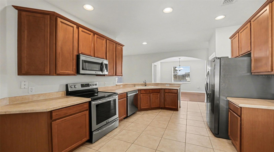 KISSIMMEE, Florida 34746, 3 Bedrooms Bedrooms, ,2 BathroomsBathrooms,Residential,For Sale,STONINGTON,0,MFRO6383865