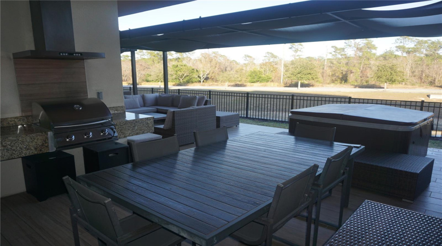 Kissimmee, Florida 34747, 4 Bedrooms Bedrooms, ,4 Bathroomsbathrooms,Residential,For Sale,Rockefeller,0,Mfro6381214