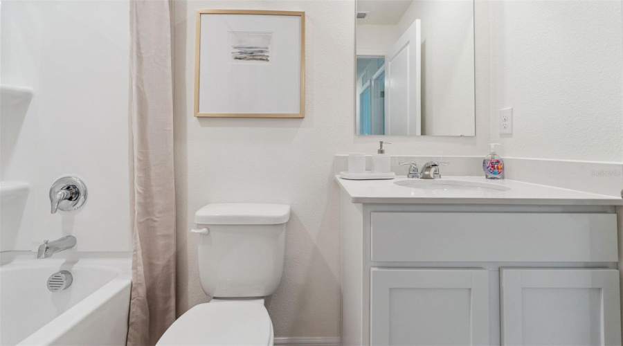 KISSIMMEE, Florida 34746, 3 Bedrooms Bedrooms, ,2 BathroomsBathrooms,Residential,For Sale,LINDENS,0,MFRO6383908