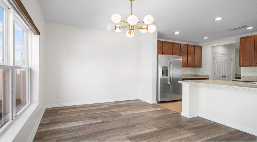 DAVENPORT, Florida 33837, 5 Bedrooms Bedrooms, ,2 BathroomsBathrooms,Residential,For Sale,ANNA,0,MFRO6382973