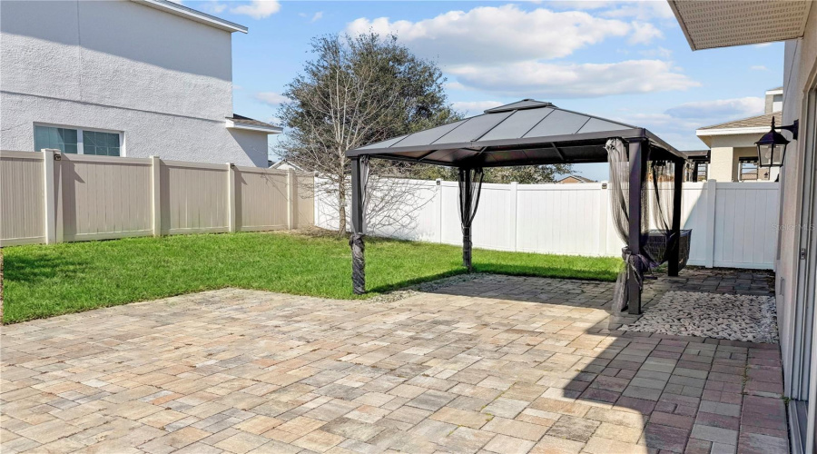 DAVENPORT, Florida 33837, 5 Bedrooms Bedrooms, ,2 BathroomsBathrooms,Residential,For Sale,ANNA,0,MFRO6382973