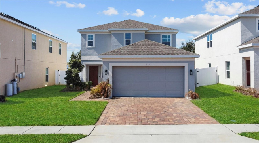 DAVENPORT, Florida 33837, 5 Bedrooms Bedrooms, ,2 BathroomsBathrooms,Residential,For Sale,ANNA,0,MFRO6382973