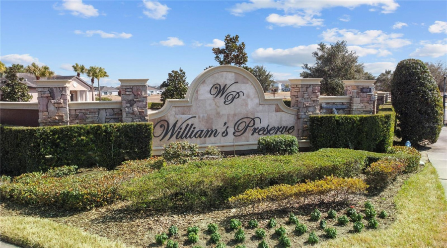 DAVENPORT, Florida 33837, 5 Bedrooms Bedrooms, ,2 BathroomsBathrooms,Residential,For Sale,ANNA,0,MFRO6382973