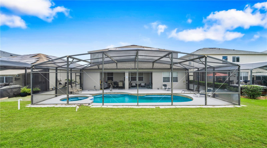 DAVENPORT, Florida 33896, 5 Bedrooms Bedrooms, ,4 BathroomsBathrooms,Residential,For Sale,PINE RIDGE,0,MFRO6378623