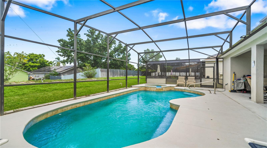 DAVENPORT, Florida 33896, 5 Bedrooms Bedrooms, ,4 BathroomsBathrooms,Residential,For Sale,PINE RIDGE,0,MFRO6378623