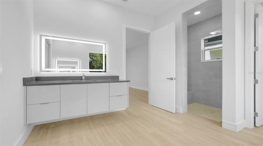 DAVENPORT, Florida 33837, 4 Bedrooms Bedrooms, ,3 BathroomsBathrooms,Residential,For Sale,KENSINGTON,0,MFRO6372980