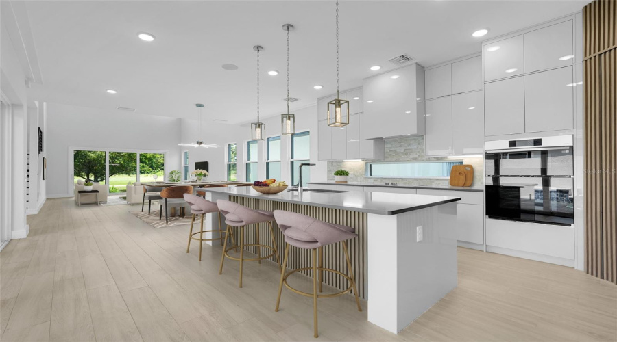 DAVENPORT, Florida 33837, 4 Bedrooms Bedrooms, ,3 BathroomsBathrooms,Residential,For Sale,KENSINGTON,0,MFRO6372980