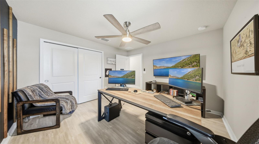 DAVENPORT, Florida 33897, 4 Bedrooms Bedrooms, ,2 BathroomsBathrooms,Residential,For Sale,PAPAYA,0,MFRO6381368