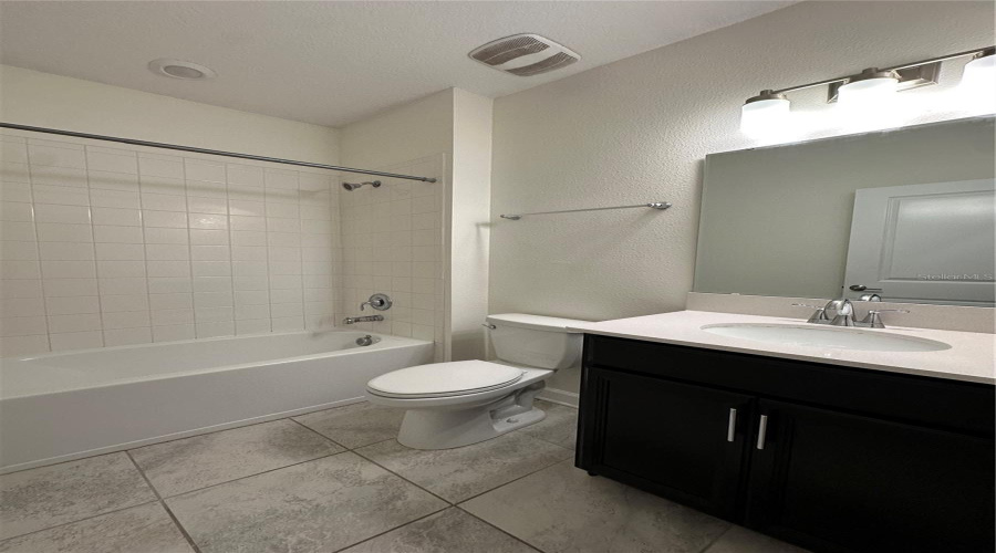 KISSIMMEE, Florida 34746, 4 Bedrooms Bedrooms, ,3 BathroomsBathrooms,Residential,For Sale,TITLE,0,MFRO6383915
