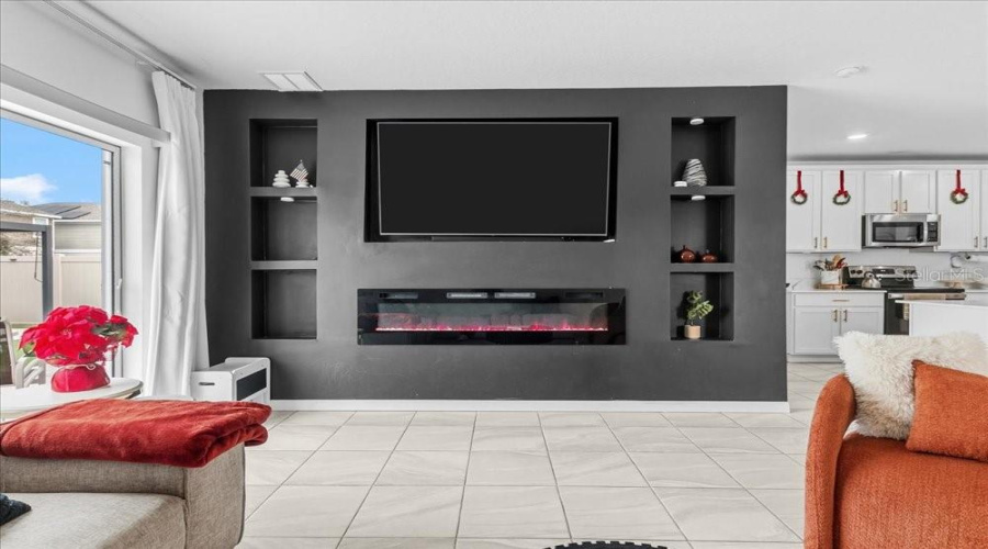 DAVENPORT, Florida 33837, 6 Bedrooms Bedrooms, ,3 BathroomsBathrooms,Residential,For Sale,JETT,0,MFRS5144220