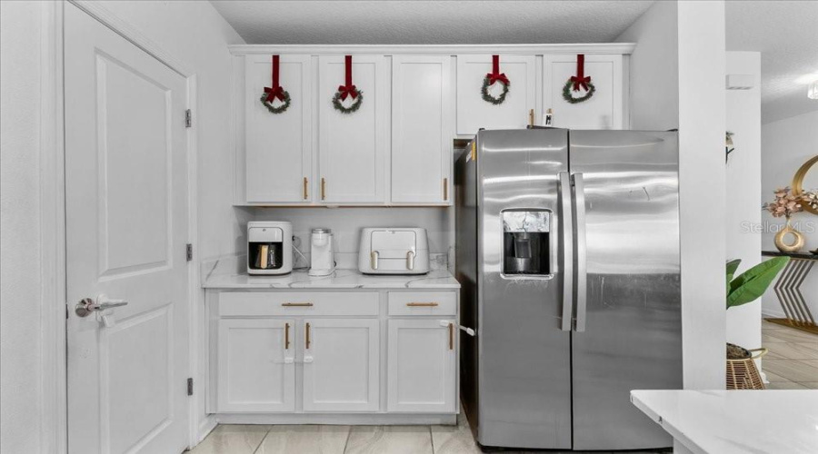 DAVENPORT, Florida 33837, 6 Bedrooms Bedrooms, ,3 BathroomsBathrooms,Residential,For Sale,JETT,0,MFRS5144220