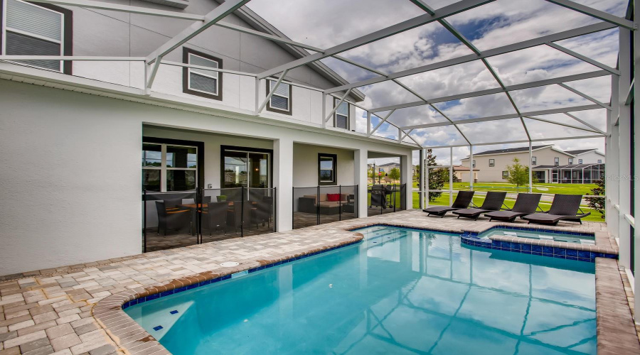 DAVENPORT, Florida 33896, 6 Bedrooms Bedrooms, ,6 BathroomsBathrooms,Residential,For Sale,CABOT CLIFFS,0,MFRO6363644