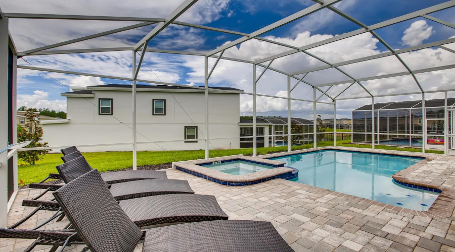 DAVENPORT, Florida 33896, 6 Bedrooms Bedrooms, ,6 BathroomsBathrooms,Residential,For Sale,CABOT CLIFFS,0,MFRO6363644