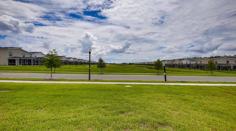 DAVENPORT, Florida 33896, 6 Bedrooms Bedrooms, ,6 BathroomsBathrooms,Residential,For Sale,CABOT CLIFFS,0,MFRO6363644