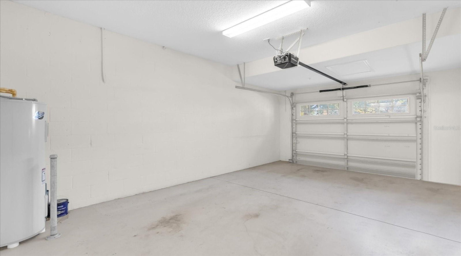 DAVENPORT, Florida 33896, 2 Bedrooms Bedrooms, ,2 BathroomsBathrooms,Residential,For Sale,AZALEA SANDS,0,MFRO6382133