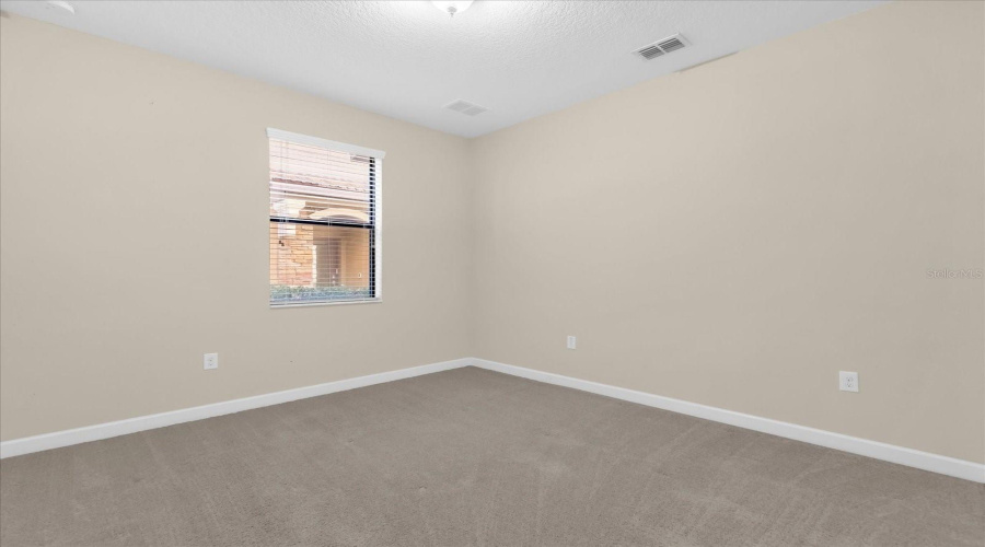 DAVENPORT, Florida 33896, 2 Bedrooms Bedrooms, ,2 BathroomsBathrooms,Residential,For Sale,AZALEA SANDS,0,MFRO6382133