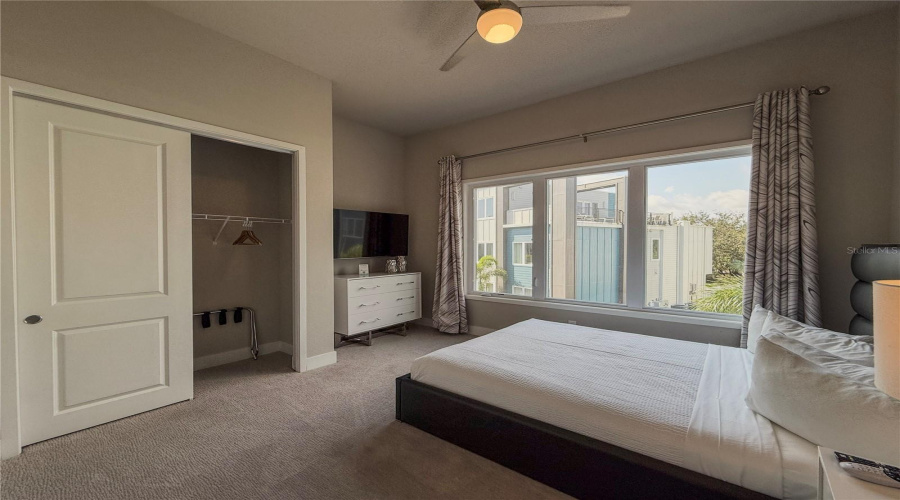 REUNION, Florida 34747, 5 Bedrooms Bedrooms, ,4 BathroomsBathrooms,Residential,For Sale,SANDY RIDGE,0,MFRS5143941