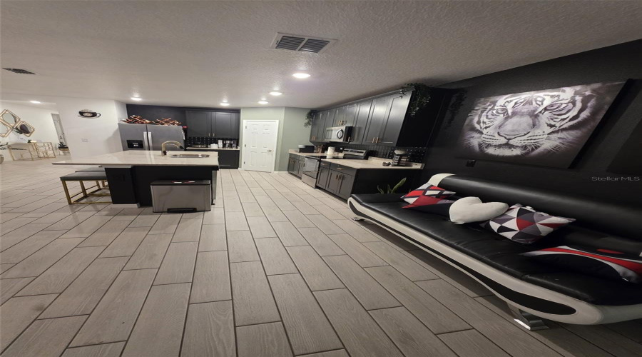 DAVENPORT, Florida 33837, 4 Bedrooms Bedrooms, ,3 BathroomsBathrooms,Residential,For Sale,SAGUARO STREET,0,MFRO6378288