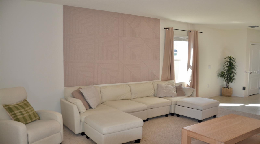 DAVENPORT, Florida 33837, 3 Bedrooms Bedrooms, ,2 BathroomsBathrooms,Residential,For Sale,EAGLEVIEW,0,MFRS5143737