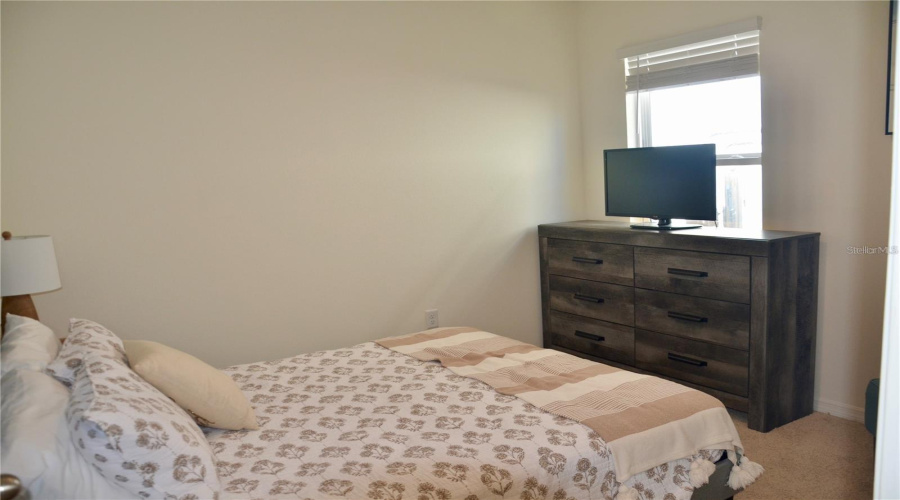 DAVENPORT, Florida 33837, 3 Bedrooms Bedrooms, ,2 BathroomsBathrooms,Residential,For Sale,EAGLEVIEW,0,MFRS5143737