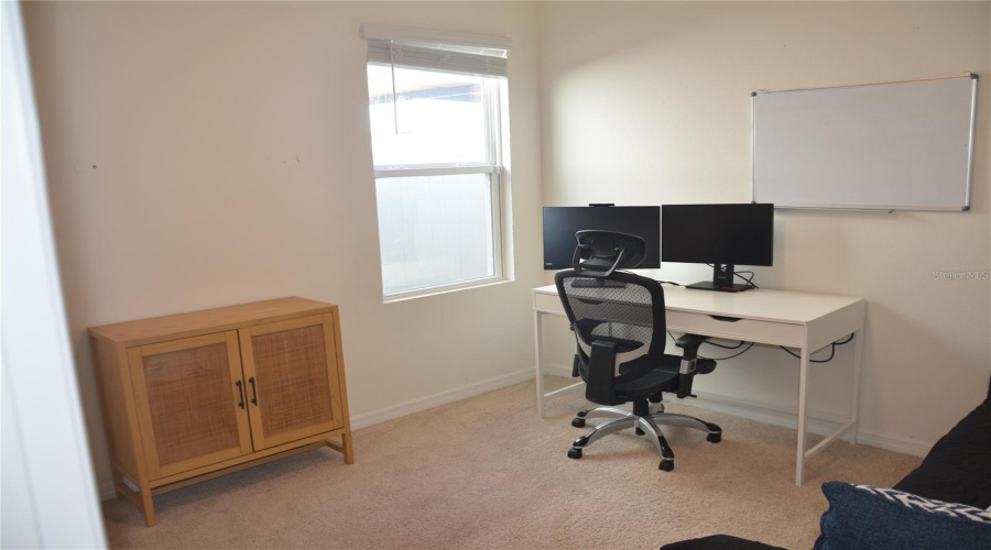 DAVENPORT, Florida 33837, 3 Bedrooms Bedrooms, ,2 BathroomsBathrooms,Residential,For Sale,EAGLEVIEW,0,MFRS5143737