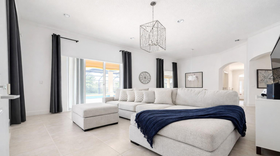 DAVENPORT, Florida 33837, 5 Bedrooms Bedrooms, ,4 BathroomsBathrooms,Residential,For Sale,OAKTREE,0,MFRO6383649