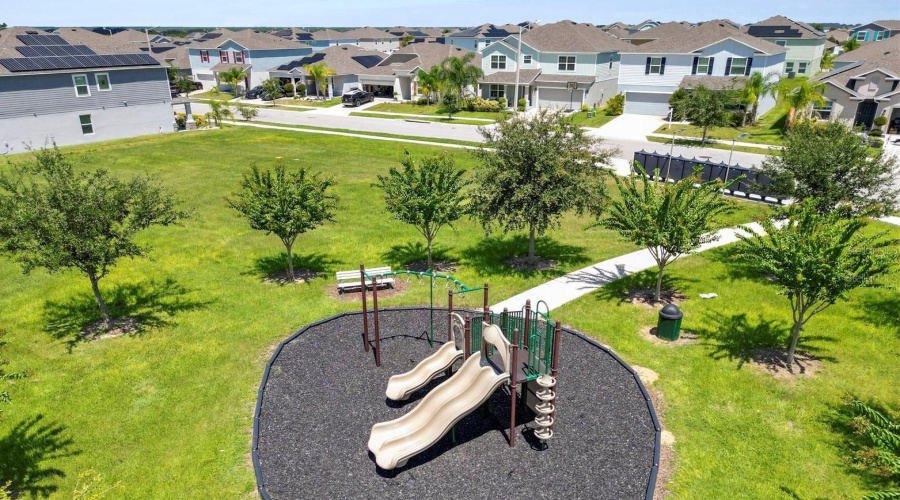 DAVENPORT, Florida 33837, 4 Bedrooms Bedrooms, ,2 BathroomsBathrooms,Residential,For Sale,BUCHANNAN,0,MFRO6384072