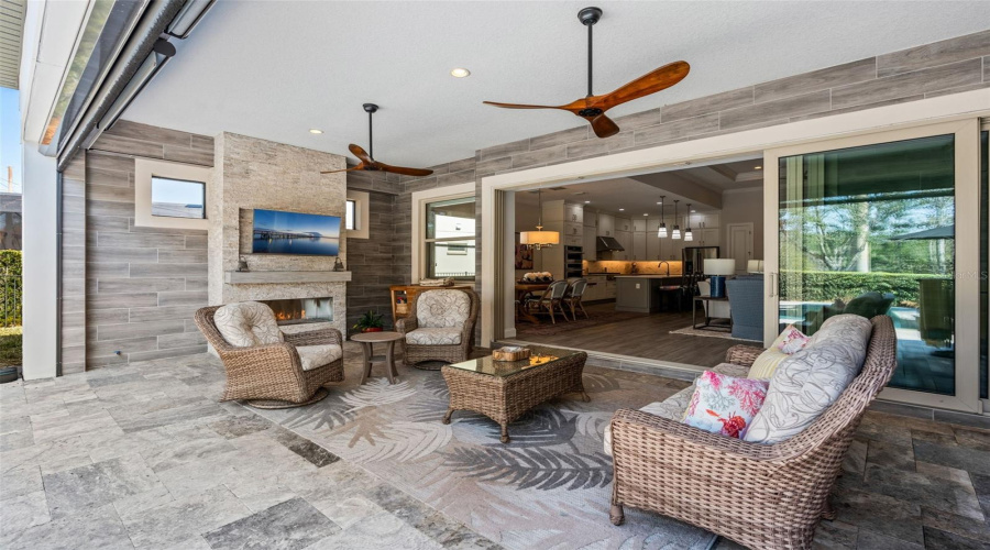 ORLANDO, Florida 32836, 4 Bedrooms Bedrooms, ,3 BathroomsBathrooms,Residential,For Sale,ROYAL CYPRESS,0,MFRO6383864