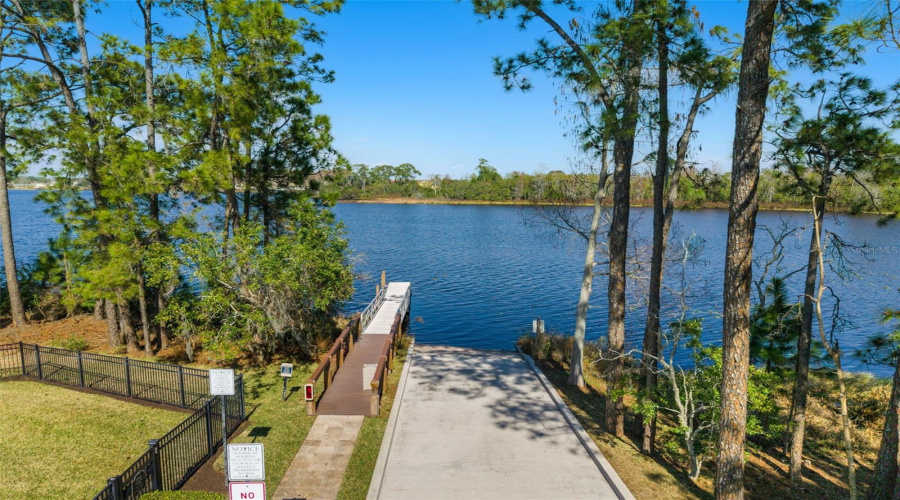 Community Dock on South Lake