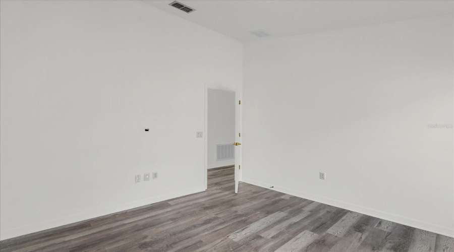 DAVENPORT, Florida 33896, 4 Bedrooms Bedrooms, ,3 BathroomsBathrooms,Residential,For Sale,KILDRUMMY,0,MFRO6380195