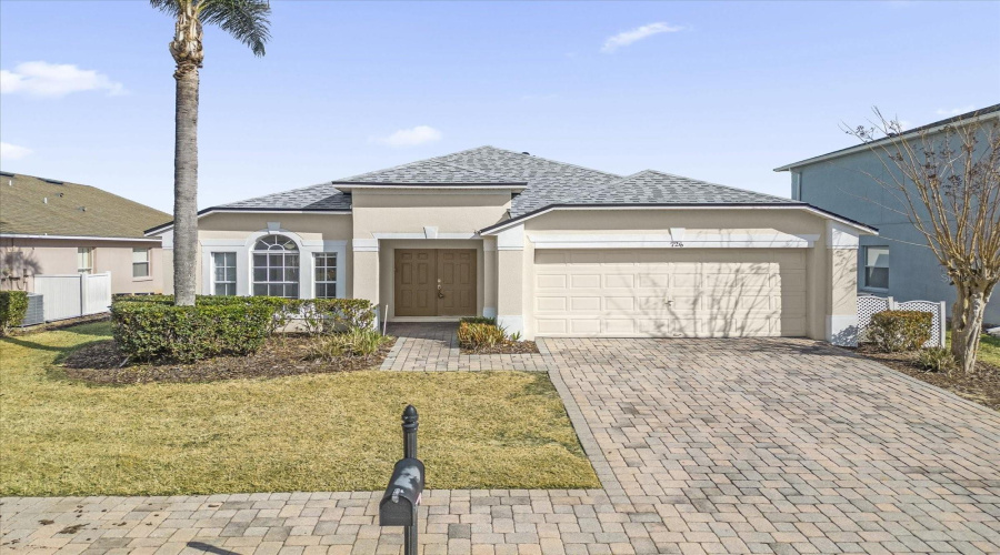DAVENPORT, Florida 33896, 4 Bedrooms Bedrooms, ,3 BathroomsBathrooms,Residential,For Sale,KILDRUMMY,0,MFRO6380195