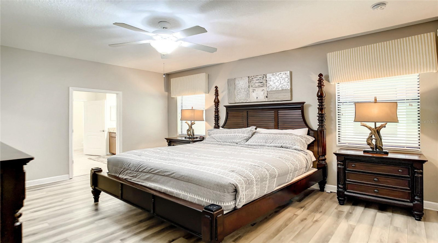 DAVENPORT, Florida 33896, 8 Bedrooms Bedrooms, ,5 BathroomsBathrooms,Residential,For Sale,WEXFORD,0,MFRO6240717