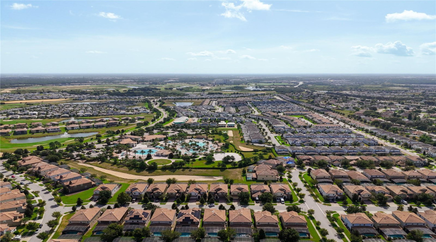 DAVENPORT, Florida 33896, 8 Bedrooms Bedrooms, ,5 BathroomsBathrooms,Residential,For Sale,WEXFORD,0,MFRO6240717