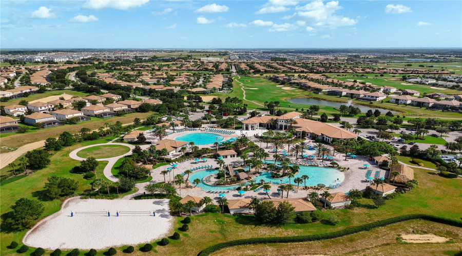 DAVENPORT, Florida 33896, 8 Bedrooms Bedrooms, ,5 BathroomsBathrooms,Residential,For Sale,WEXFORD,0,MFRO6240717