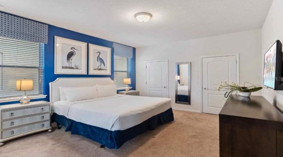 KISSIMMEE, Florida 34747, 8 Bedrooms Bedrooms, ,6 BathroomsBathrooms,Residential,For Sale,MACAPA,0,MFRO6384144