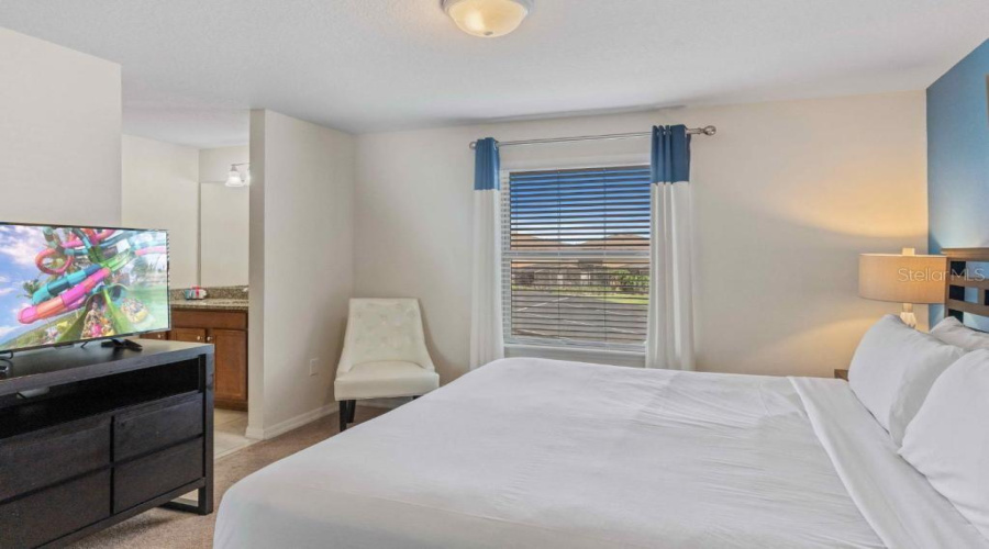 KISSIMMEE, Florida 34747, 8 Bedrooms Bedrooms, ,6 BathroomsBathrooms,Residential,For Sale,MACAPA,0,MFRO6384144