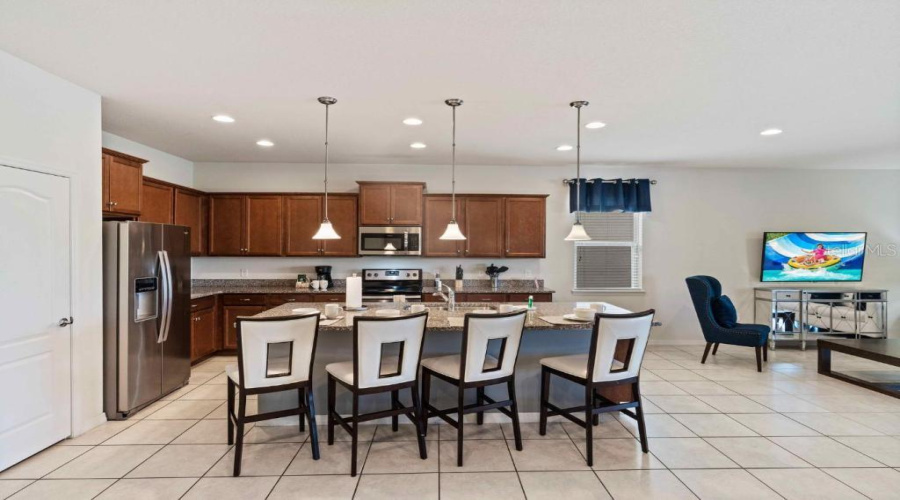 KISSIMMEE, Florida 34747, 8 Bedrooms Bedrooms, ,6 BathroomsBathrooms,Residential,For Sale,MACAPA,0,MFRO6384144