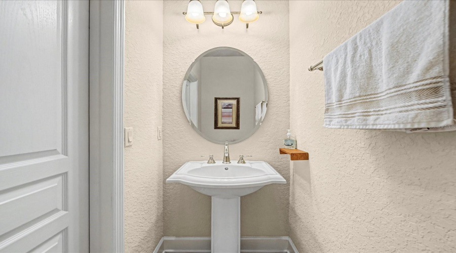 DAVENPORT, Florida 33896, 3 Bedrooms Bedrooms, ,2 BathroomsBathrooms,Residential,For Sale,LISBON,0,MFRO6384141