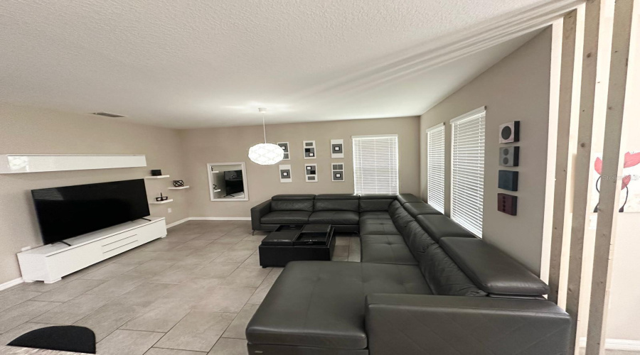 KISSIMMEE, Florida 34746, 3 Bedrooms Bedrooms, ,2 BathroomsBathrooms,Residential,For Sale,TOP WATER,0,MFRO6277149