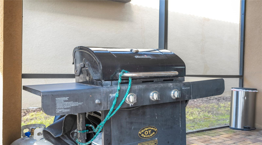 KISSIMMEE, Florida 34747, 6 Bedrooms Bedrooms, ,4 BathroomsBathrooms,Residential,For Sale,RHODES,0,MFRO6381275