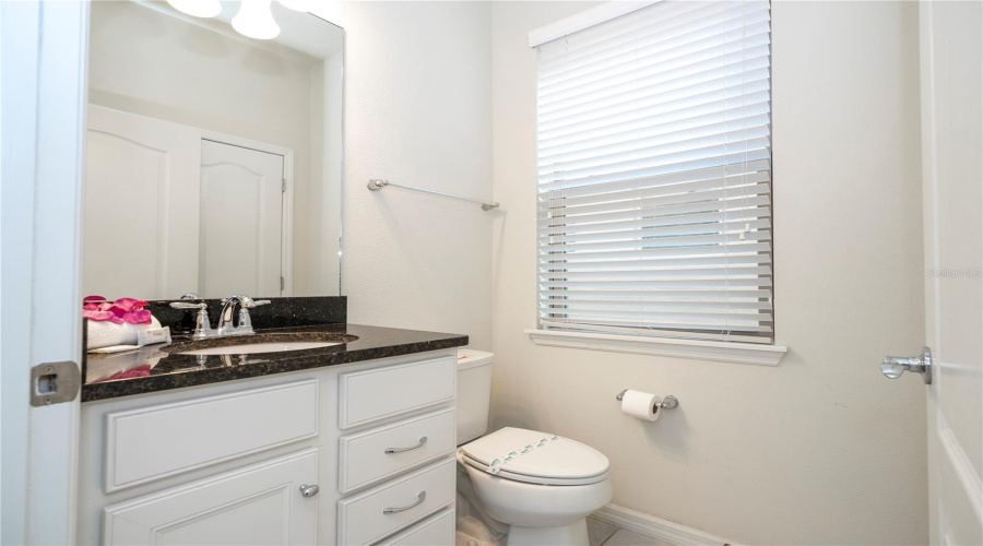 KISSIMMEE, Florida 34747, 6 Bedrooms Bedrooms, ,4 BathroomsBathrooms,Residential,For Sale,RHODES,0,MFRO6381275