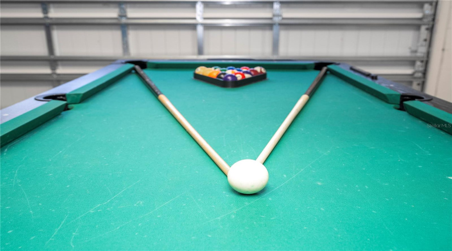 KISSIMMEE, Florida 34747, 6 Bedrooms Bedrooms, ,4 BathroomsBathrooms,Residential,For Sale,RHODES,0,MFRO6381275