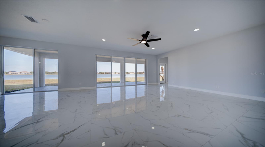 KISSIMMEE, Florida 34746, 5 Bedrooms Bedrooms, ,3 BathroomsBathrooms,Residential,For Sale,SWEETSPIRE,0,MFRS5144269